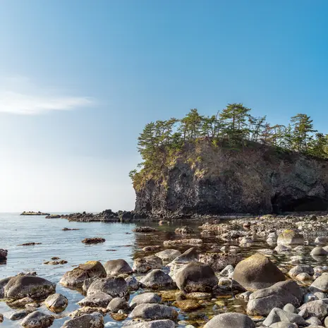 Een unieke fietstocht langs de spectaculaire kustlijn van de Noto Peninsula