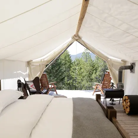 Glacier National Park (Browning) in Under Canvas Glaciera