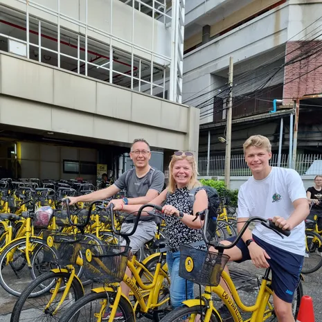 Fietstour door Bangkok met de familie