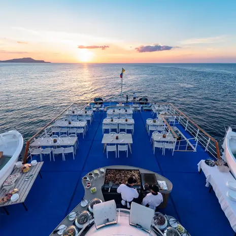 Galapagos Cruise Legend