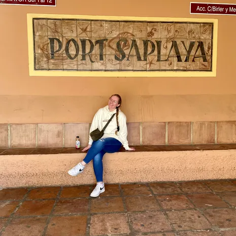 Britney Port Saplaya