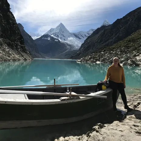 Dieneke in Peru Laguna Paron Huaraz