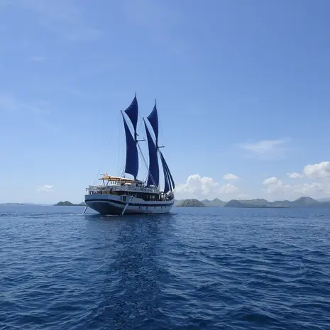Cruisen met de Ombak Putih langs de Kleine Sunda Eilanden