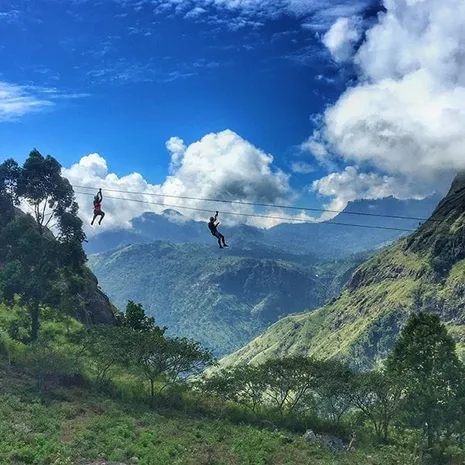 Ziplinen in Ella, Sri Lanka