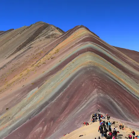 Trekking rainbow mountain