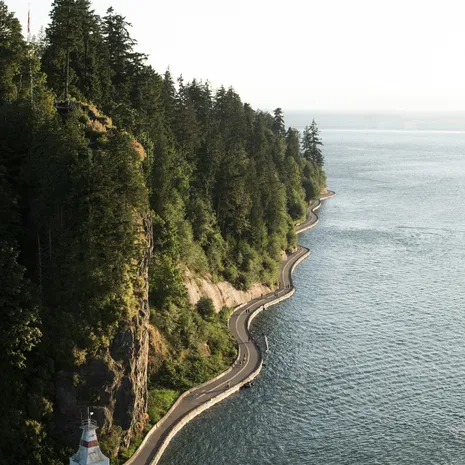 De prachtige wegen van West-Canada