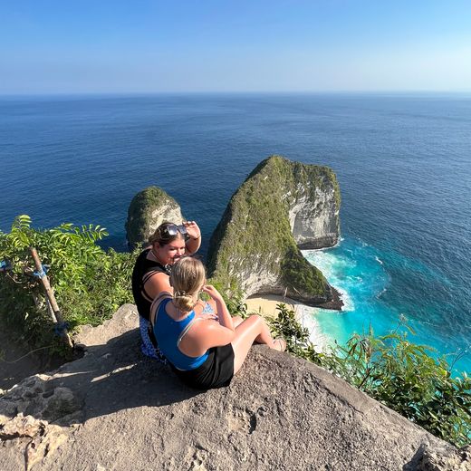 Collega Kaylee bij Nusa Penida, Bali Indonesië